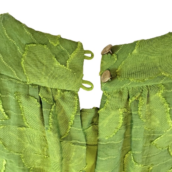 Maeve Anthropologie Women Size 10 Savannah Green Embroidered Swing Blouse Ruffle - Picture 8 of 15